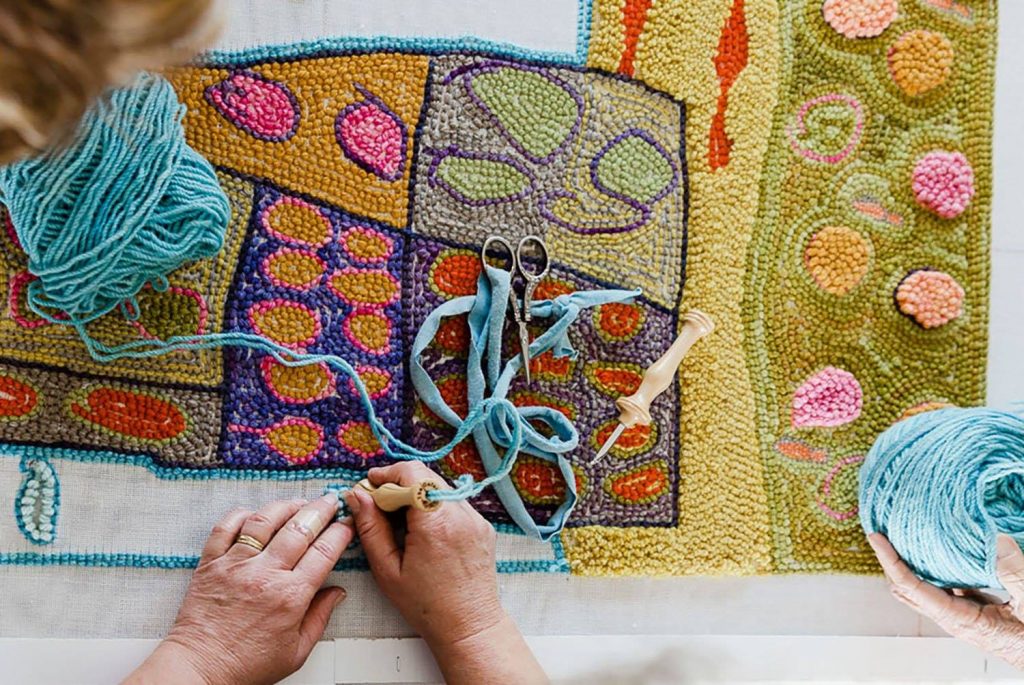 Tufting: A Comprehensive Guide to the Art of Rug Making