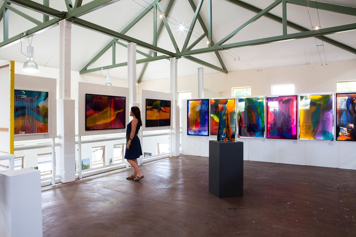 Between Home & Horizon: Exhibition Call Out